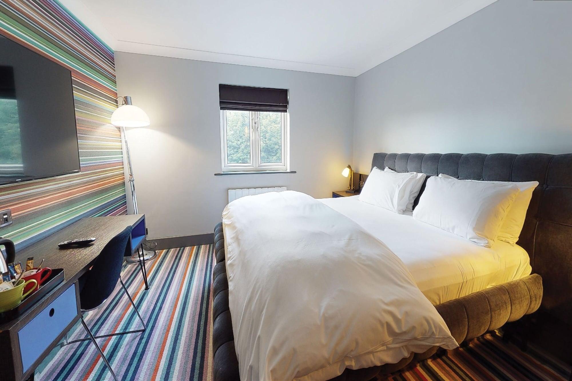 Village Hotel Manchester Bury Бери Экстерьер фото
